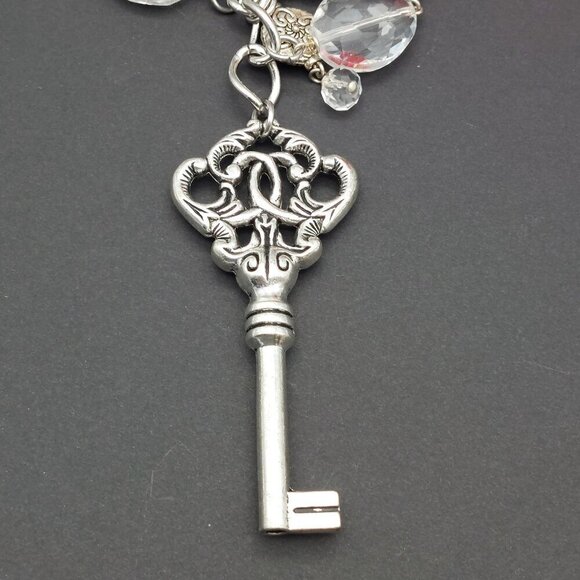 Chunky Chain 3" Large Key Pendant Necklace Dangle Crystal Beads Front Clasp 25" - Picture 3 of 9